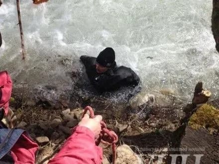 Третю добу шукають дитину на Закарпатті