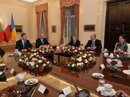 А.Парубій у Польщі наголосив на посиленні санкцій проти РФ