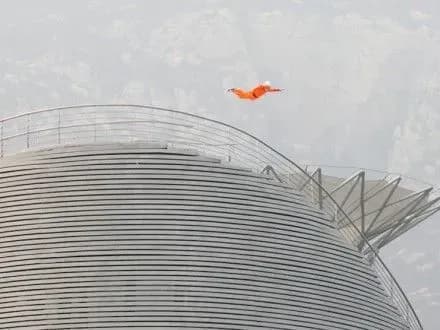 Храм літаючих монахів з'явився у Китаї