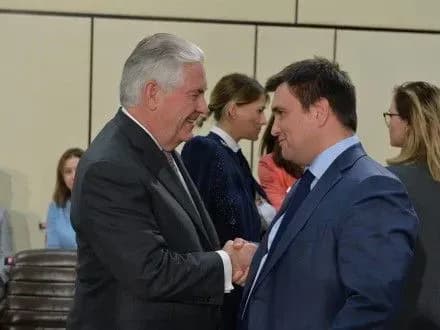 Санкції США залишатимуться, поки Москва не припинить дії, які стали їх причиною - Р.Тіллерсон