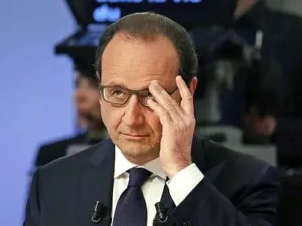Хакери від імені Ф.Олланда розмістили запрошення на "вечірку з нагоди відставки"