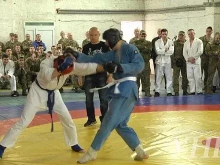Змагання з рукопашного бою серед десантників відбулися в Житомирі