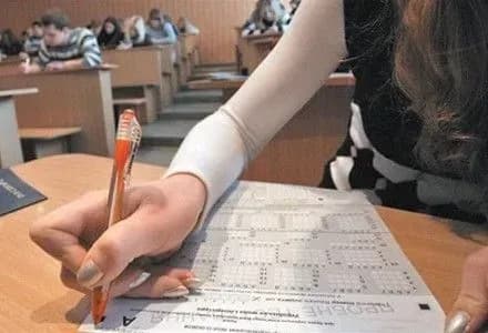 Більше 86 тис. осіб взяли участь у другому етапі пробного ЗНО