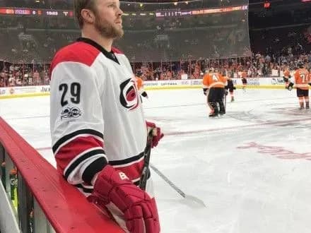 Трикратний володар Кубка Стенлі завершив кар'єру через хворобу