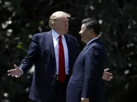 Лідер Китаю закликав Д.Трампа мирно вирішити конфлікт із КНДР
