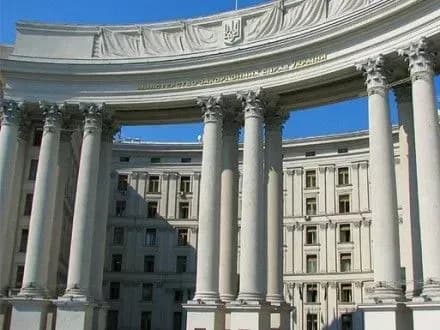 Троє українців постраждали в ДТП у Ленінградській області Росії – МЗС