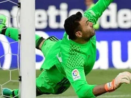 С.Сірігу встановив рекорд відбитих пенальті у Прімері