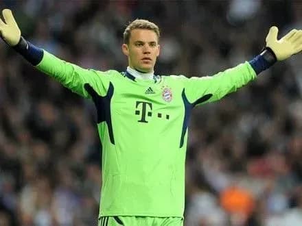 М.Нойєр зламав ногу у матчі з "Реалом"