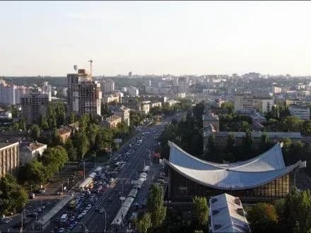 Рух транспорту з просп. Соборності на б-р Дружби Народів у Києві обмежать