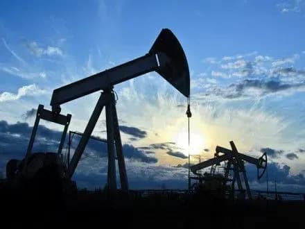 Brent торгується на рівні 51,83 дол. за барель