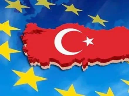 В Европарламенте призвали прекратить переговоры о членстве Турции в ЕС