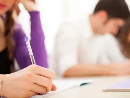 Цього року для участі в ЗНО зареєструвалися більше 240 тис. осіб