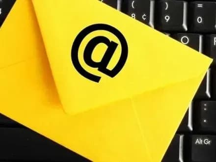 У ВР відповіли лише на дві електронні петиції українців