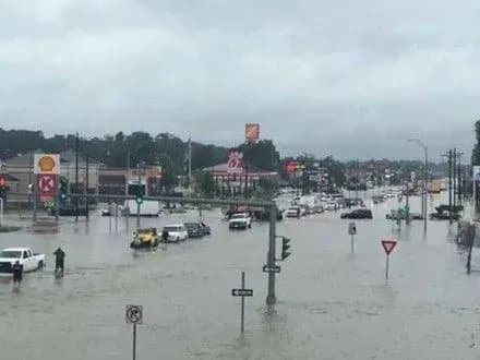 Через повені у двох американських штатах введено режим НС