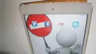 У Росії заблокували месенджери BlackBerry, Imo і Line