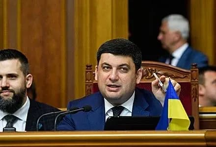 Уряд шукає проекти кооперації для розвитку авіагалузі - В.Гройсман