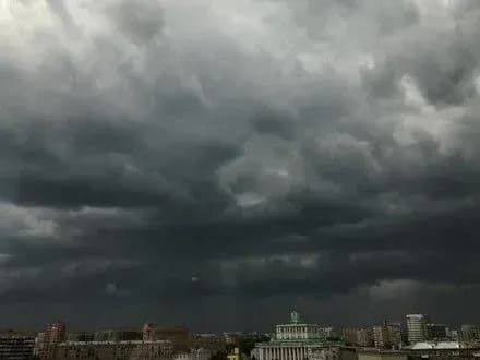 Украинец погиб в результате урагана в Подмосковье - МИД