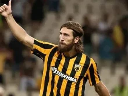 Д.Чигринський допоміг "АЕКу" вийти у Лігу чемпіонів