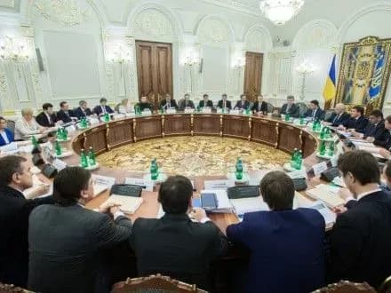 Розпочалося засідання Нацради реформ