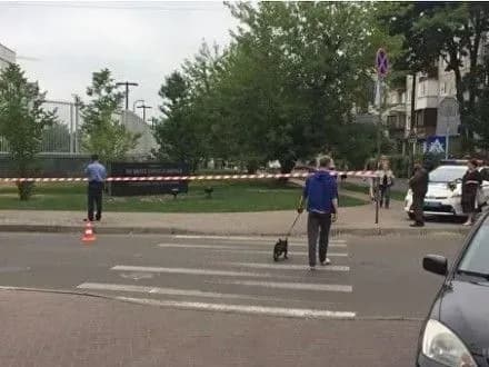 СБУ почала розслідування теракту на території посольства США