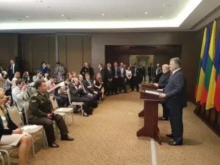 П.Порошенко очікує сьогодні завершення процесу ратифікації Угоди про асоціацію з ЄС