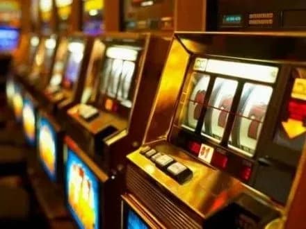 Підпис В.Гройсмана під ліцумовами Мінфіну матиме ознаки кримінального злочину – юрист