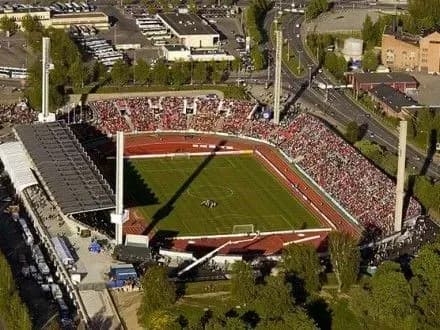 На матч Фінляндія - Україна продано трохи більше половини квитків