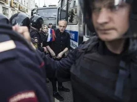 РПЛ збирає інформацію про затриманих на мітингах в РФ