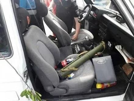 Гранатомети, пістолет та набої знайшли у гаражі мешканця Білої Церкви