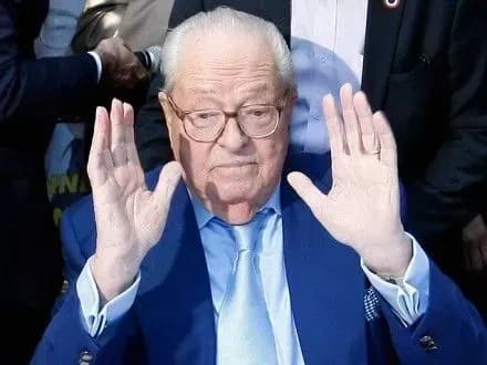 Європарламент позбавив недоторканності Ж.-М.Ле Пена за розпалювання міжнаціональної ворожнечі