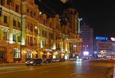 Через ремонт припинять водопостачання частини будинків на вул. Великій Васильківській