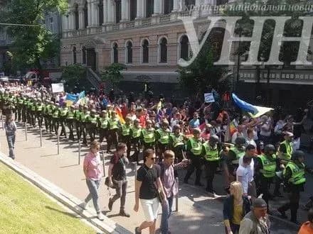На Марші рівності у Києві постраждали двоє правоохоронців, шість осіб затримано - поліція