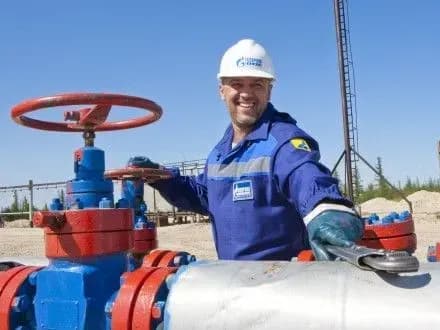 В Україні недостатньо активів "Газпрому" для виконання рішення про стягнення коштів - О.Медведєв