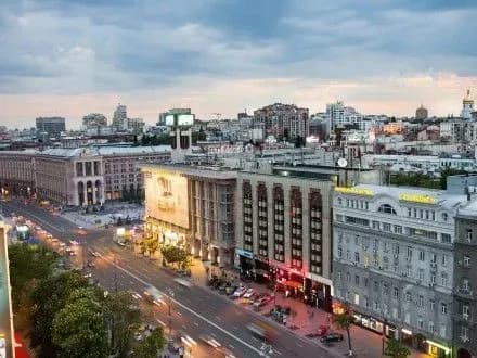 На Крещатике 25-го июня запретят движение всех видов транспорта