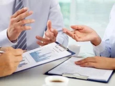 Громадян України найменше турбує статус російської мови – опитування