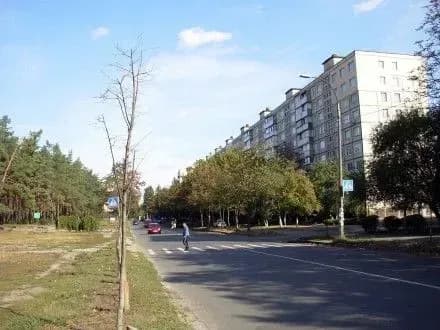 Завтра обмежать рух на перехресті вулиць Героїв Космосу та Жмеринської в Києві