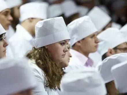 Мінімальний прохідний бал ЗНО для студентів медичних вишів скасовано