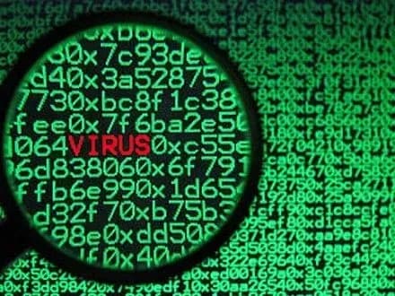 Комп'ютери держустанов, які отримали захищений інтернет-доступ, не зазнали пошкоджень - О.Турчинов