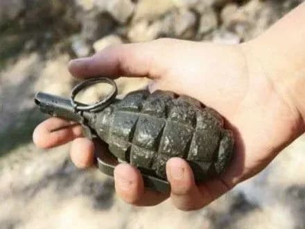 На Донбассе из-за неосторожного обращения с боеприпасами погибли двое боевиков