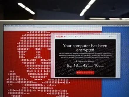 Європол: кібератака вірусу Petya ще не зупинена