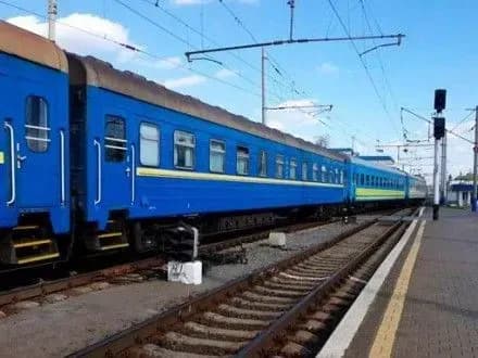 Потяг смертельно травмував чоловіка у Харкові