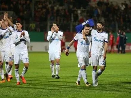 "Шальке" Коноплянки пробились в третий раунд Кубка Германии