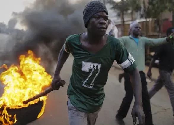 Троє людей загинули під час стрілянини на виборах в Кенії