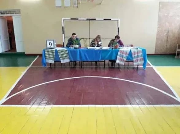 Вибори в ОТГ: ОПОРА зафіксувала випадки порушення таємниці голосування