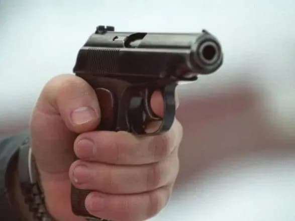 Стрілянина у столичному ресторані: постраждалий у тяжкому стані