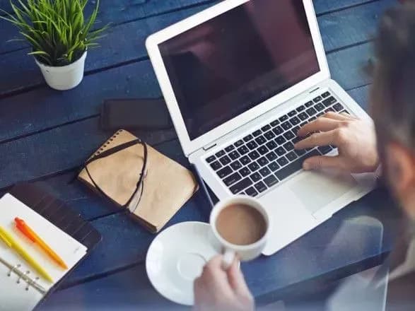 Найпопулярнішими сайтами серед українців стали Google, Youtube і Facebook