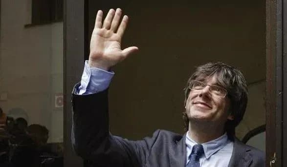 Суд Іспанії видав ордер на арешт Пучдемона