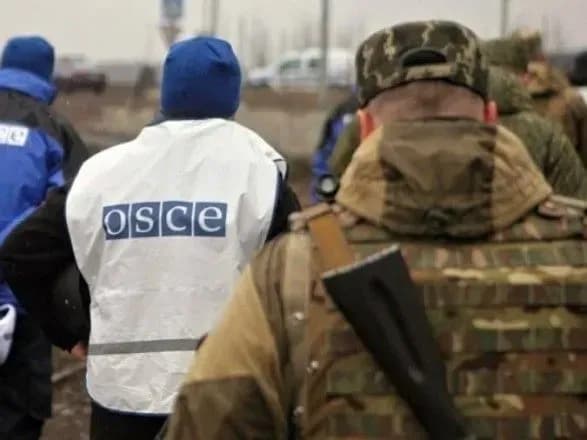 ОБСЄ виявили дві машини БМП-1 на непідконтрольній уряду території Донбасу