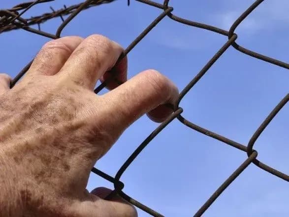 У Вінниці випустили з в’язниці засудженого до довічного позбавлення волі через хворобу