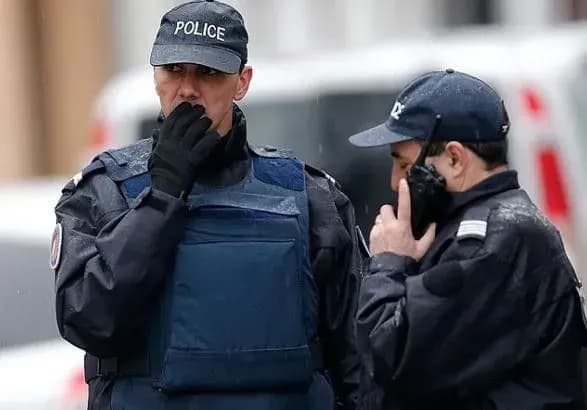 У Північній Ірландії знайшли вибуховий пристрій біля меморіалу загиблим воїнам